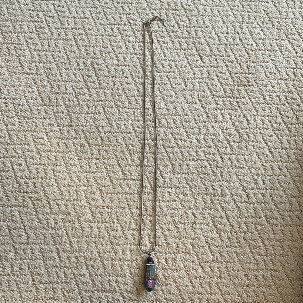 Opalescent crystal long necklace